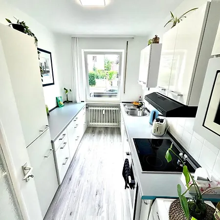 Апартаменты Helle Und Grosse Mit Balkon In Нюрнберг